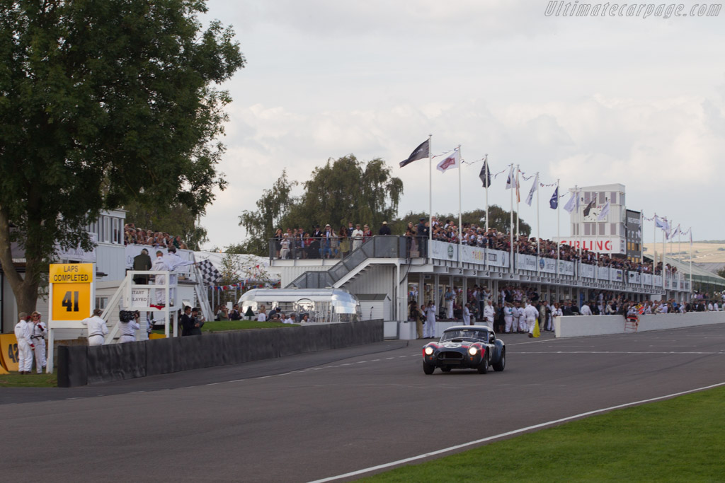 AC Shelby Cobra - Chassis: CSX2049 - Entrant: David Hart - Driver: Giedo van der Garde - 2014 Goodwood Revival