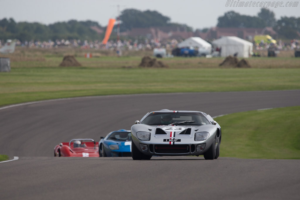 Ford GT40  - Entrant: Andrew Smith - Driver: James Cottingham - 2014 Goodwood Revival