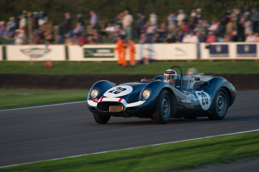 Lister Knobbly Jaguar - Chassis: BHL 104 - Driver: Sam Hancock / Ollie Hancock - 2014 Goodwood Revival