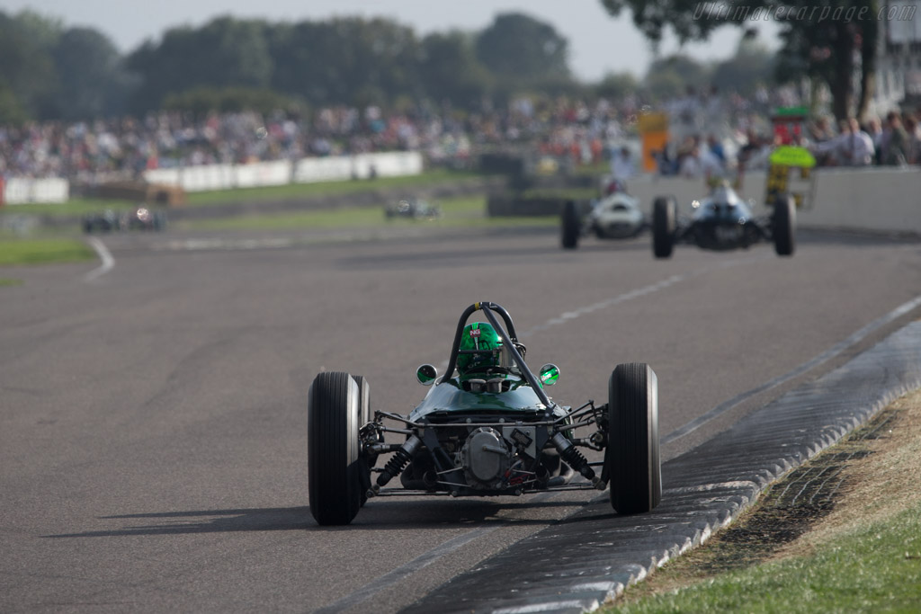 Lotus 24 BRM - Chassis: P2 - Entrant: Paul Drayson - Driver: Martin Stretton - 2014 Goodwood Revival