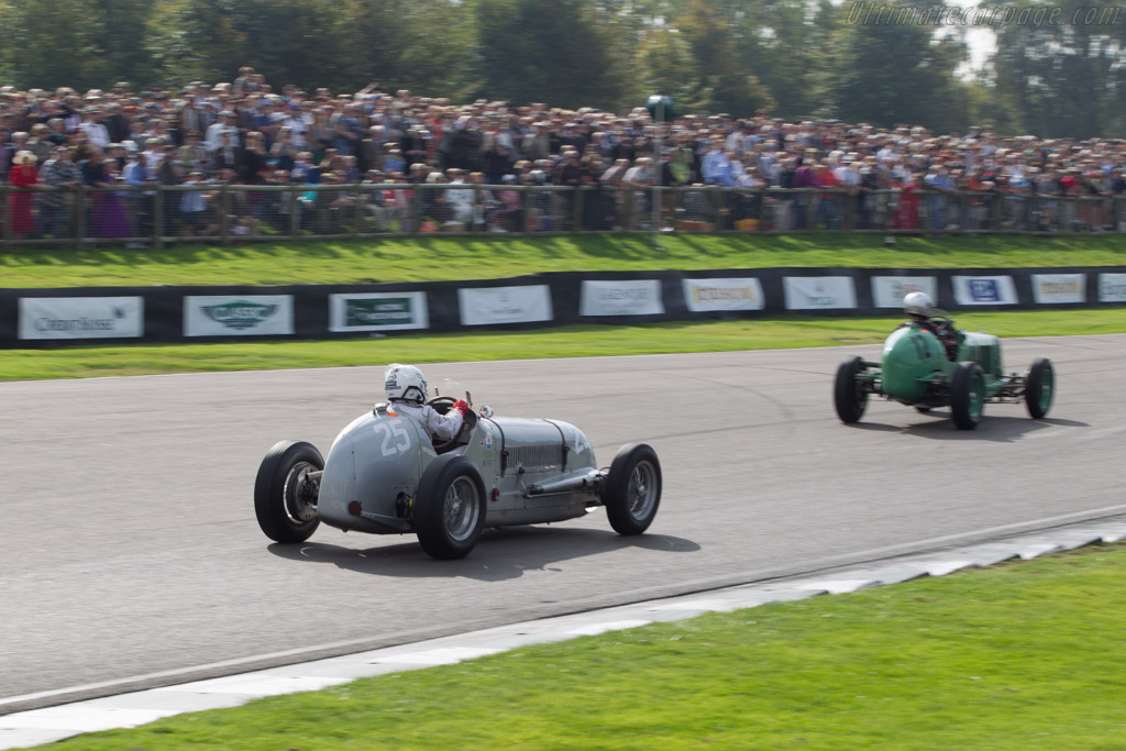 Maserati 6CM - Chassis: 1556 - Entrant: Sean Danaher - Driver: Calum Lockie - 2014 Goodwood Revival
