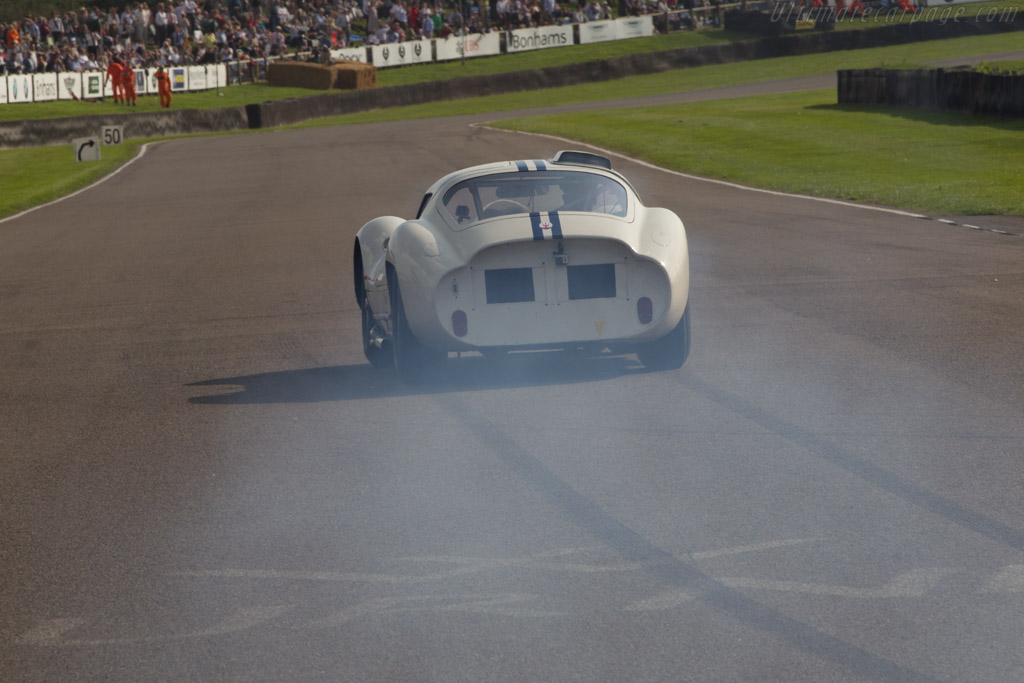 Maserati Tipo 151/1 - Chassis: 151.006 - Entrant: Lawrence Auriana - Driver: Derek Hill - 2014 Goodwood Revival