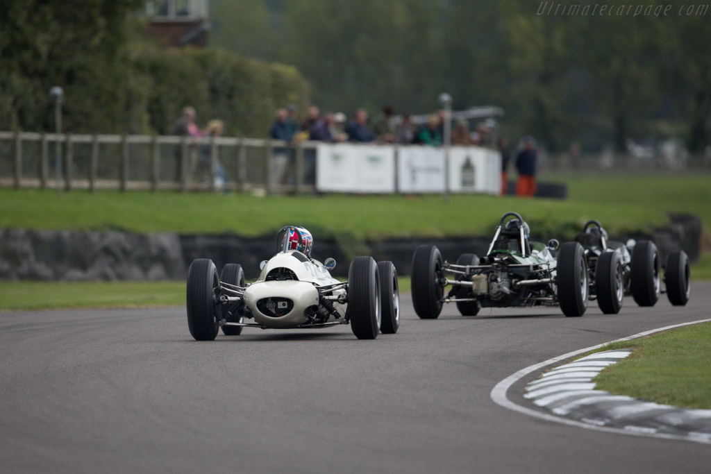 Lotus 24 BRM - Chassis: 946 - Entrant: Philip Walker - Driver: Miles Griffiths - 2015 Goodwood Revival