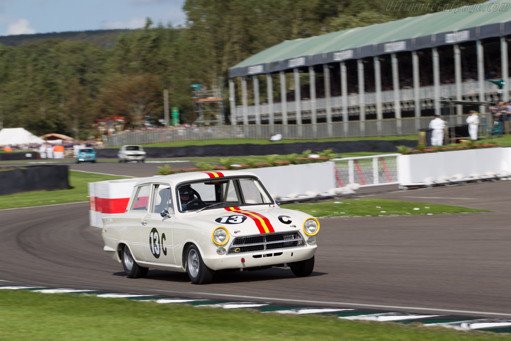 Lotus Cortina  - Entrant: Shaun Lynn - Driver: David Richards - 2015 Goodwood Revival