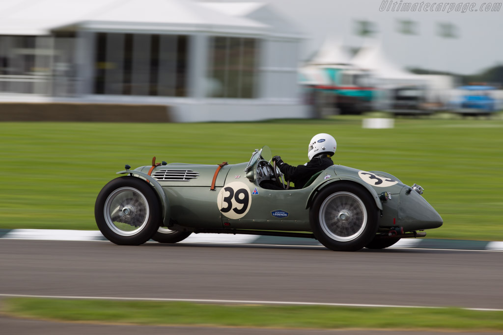 MG TC  - Entrant: Neil Hardy - Driver: Barry Sidery-Smith - 2015 Goodwood Revival