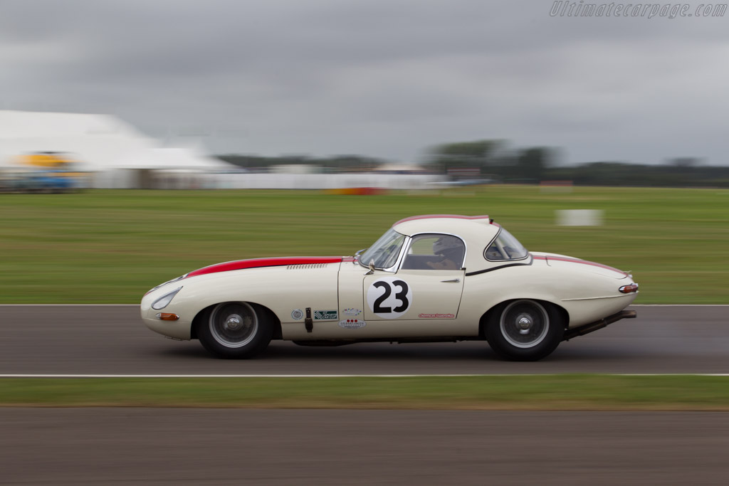 Jaguar E-Type - Chassis: 860747 - Driver: Wiliiam Nuthall / Tony Wood - 2016 Goodwood Revival