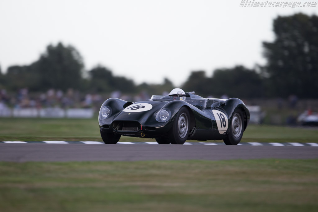 Lister Knobbly Jaguar - Chassis: BHL 118 - Driver: Gary Pearson - 2016 Goodwood Revival