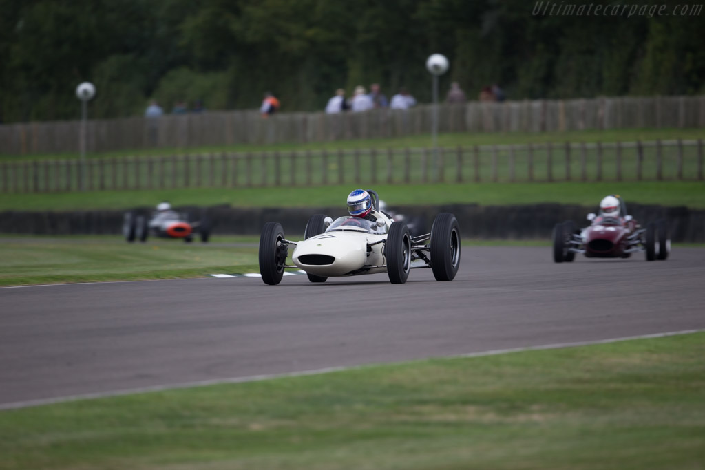 Lotus 24 BRM - Chassis: 946 - Driver: Philip Walker - 2016 Goodwood Revival