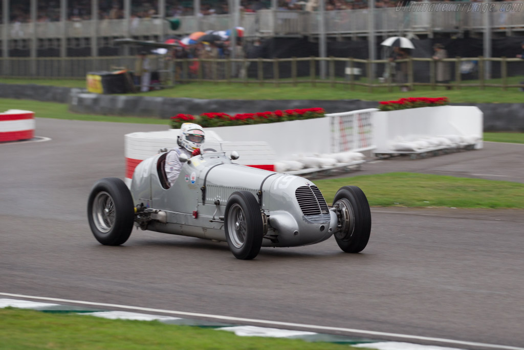 Maserati 6CM - Chassis: 1556 - Driver: Calum Locke - 2016 Goodwood Revival