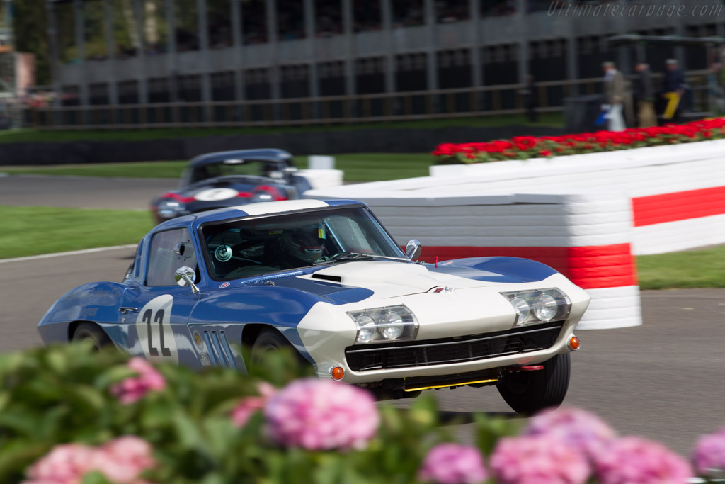 Chevrolet Corvette Stingray  - Entrant: Andy Dee-Crowne - Driver: Sam Thomas / Colin Turkington - 2017 Goodwood Revival