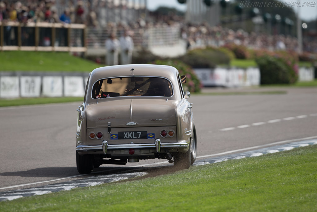 Jaguar Mk VII  - Entrant: Derek Hood - Driver: Nicolas Minassian - 2017 Goodwood Revival