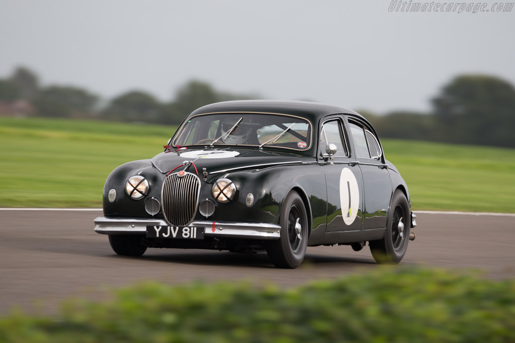 Jaguar Mk1  - Entrant: Guy Harman - Driver: Charles Settrington - 2017 Goodwood Revival