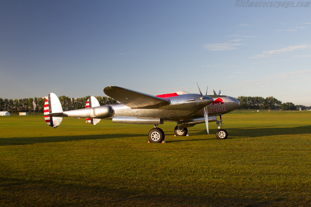 Lockheed P38 Lightning   - 2017 Goodwood Revival
