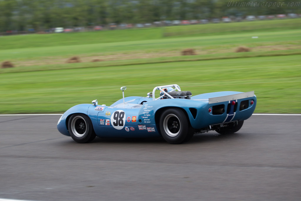 Lola T70 Mk2 Spyder - Chassis: SL71/24 - Entrant / Driver Roald Goethe - 2017 Goodwood Revival