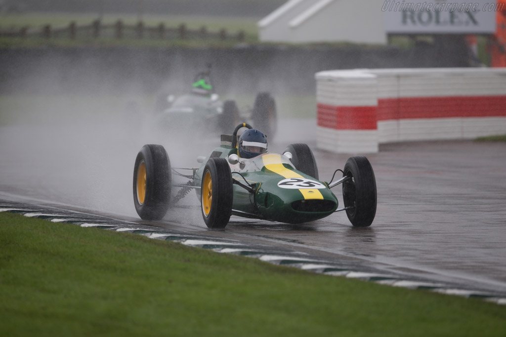 Lotus 25 Climax - Chassis: R3 - Entrant: Classic Team Lotus - Driver: Andy Middlehurst - 2017 Goodwood Revival