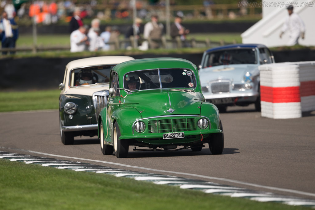 Morris Minor  - Entrant: Paul Alcock - Driver: Rauno Aaltonen - 2017 Goodwood Revival