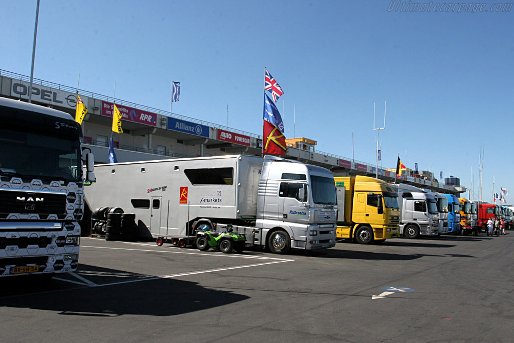 Blue skies throughout the weekend   - 2006 Le Mans Series Nurburgring 1000 km