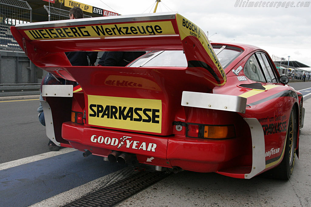 Subtle .. very subtle .. - Chassis: 930 890 0011  - 2007 Le Mans Series Nurburgring 1000 km