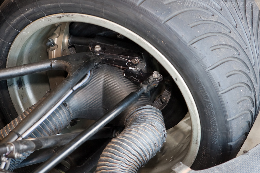 Broke suspension on the Hache Lucchini - Chassis: 165  - 2009 Le Mans Series Nurburgring 1000 km