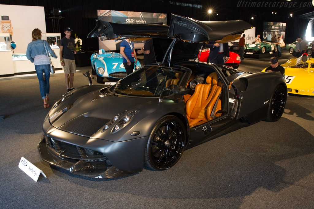 Pagani Huayra - Chassis: 76059  - 2017 Monterey Auctions