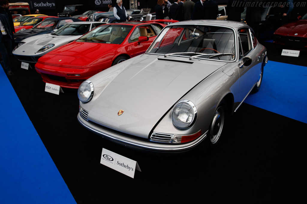 Porsche 911 - Chassis: 301389  - 2019 Retromobile