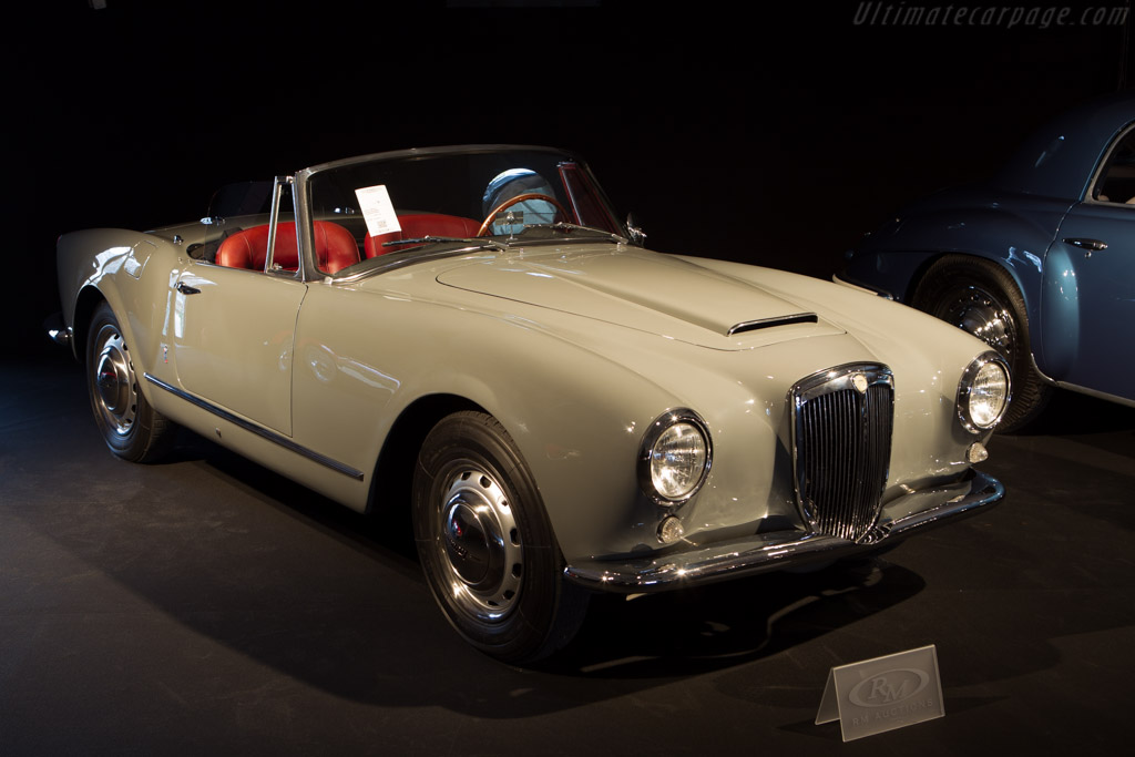 Lancia Aurelia B24S Convertible - Chassis: B24S 1333  - 2014 Retromobile