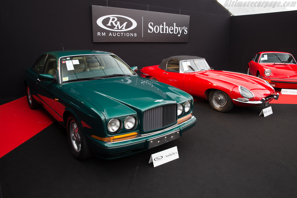 Bentley Continental R - Chassis: SCBZ803D4PCX42719  - 2017 Retromobile