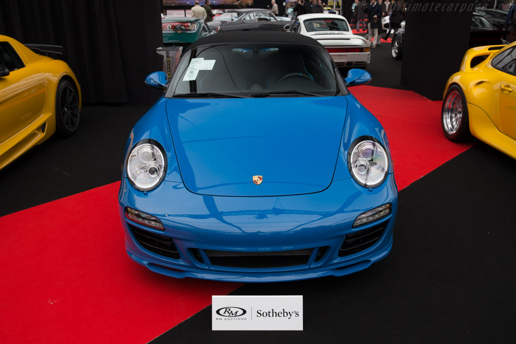 Porsche 911 Speedster - Chassis: WP0ZZZ99ZBS795073  - 2017 Retromobile