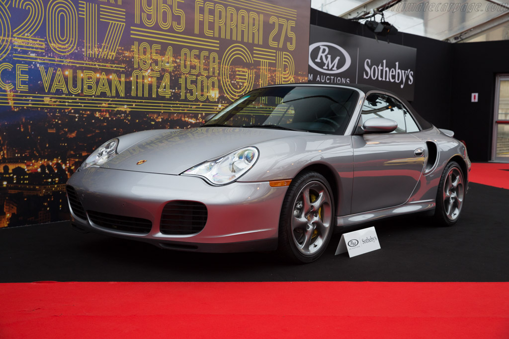 Porsche 911 Turbo S Cabriolet - Chassis: WP0CB29985S675448  - 2017 Retromobile