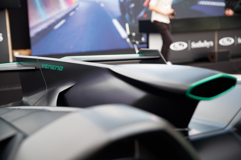Lamborghini Veneno Roadster - Chassis: ZHWEB3ZD5FLA03002  - 2020 Retromobile