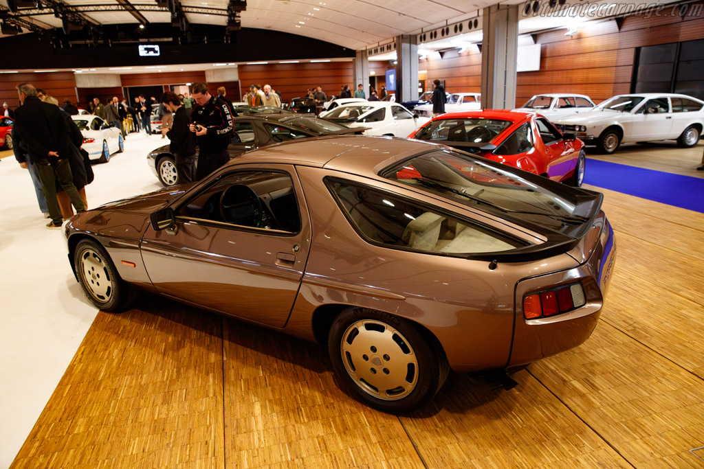 Porsche 928 S - Chassis: WP0ZZZ92ZDS841395  - 2025 Retromobile