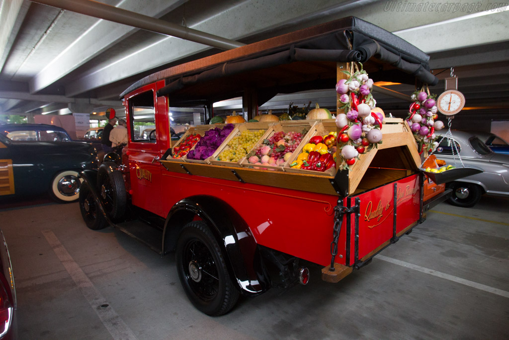 Chevrolet Independence Canopy Express - Chassis: K4877629  - 2017 Scottsdale Auctions