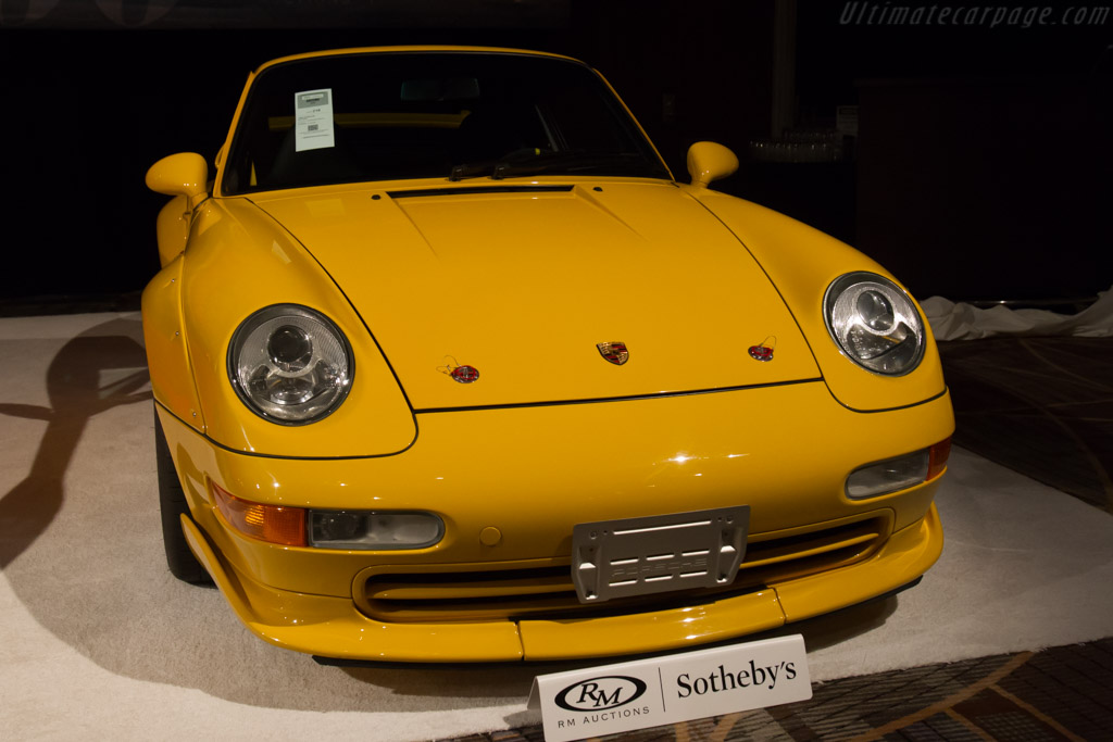 Porsche 911 GT2 - Chassis: WP0ZZZ99ZTS392120  - 2017 Scottsdale Auctions