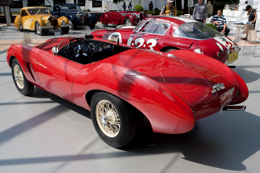 Aston Martin DB2/4 Bertone Competition Spider - Chassis: LML/507  - 2011 Concorso d'Eleganza Villa d'Este