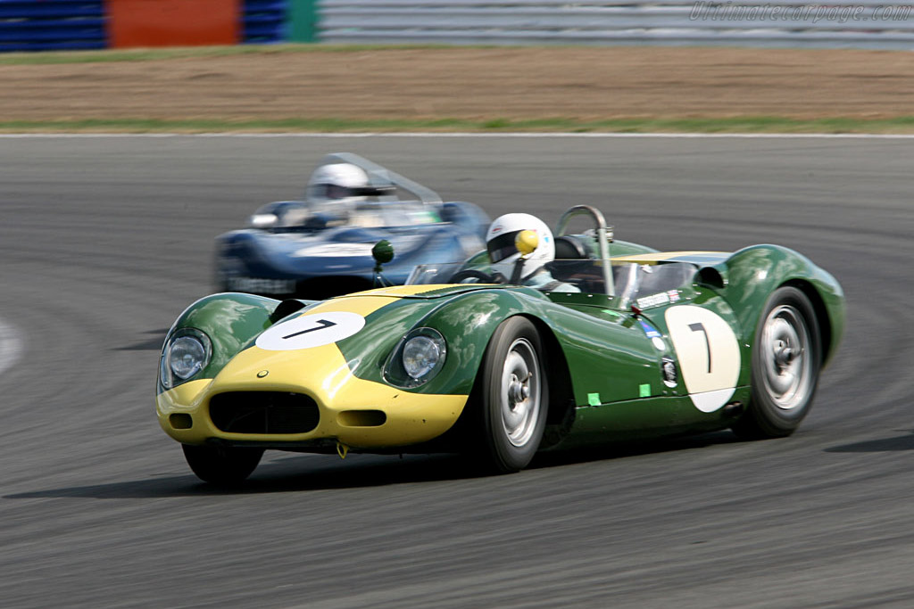 Lister Jaguar Knobbly   - 2006 Silverstone Classic