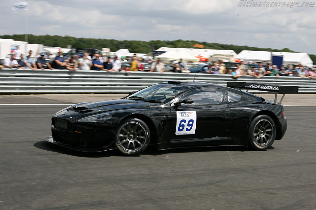 Sliding away   - 2006 Silverstone Classic