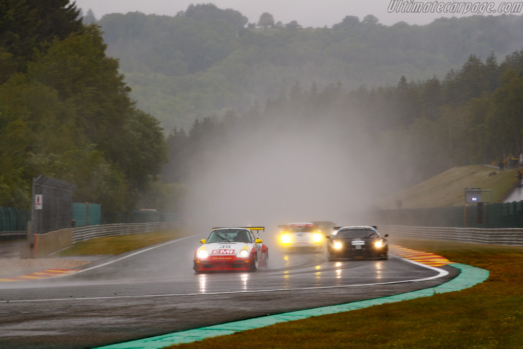 Porsche 911 GT2 Evo - Chassis: WP0ZZZ99ZTS394067 - Driver: Paul McLean - 2025 Spa Classic