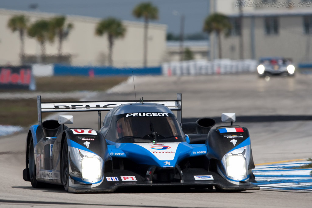 Peugeot 908 HDI Fap - Chassis: 908-05 - Entrant: Team Peugeot Total - Driver: Nicolas Minassian / Pedro Lamy / Christian Klien - 2009 Sebring 12 Hours