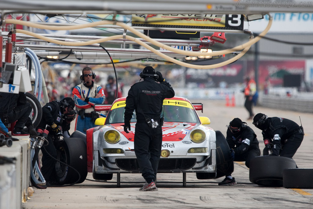 Porsche 997 GT3 RSR - Chassis: WP0ZZZ99Z8S799912  - 2009 Sebring 12 Hours