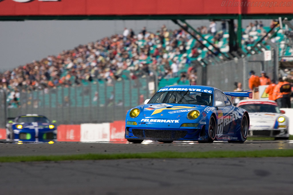 Porsche vs Ferrari - Chassis: WP0ZZZ99Z8S799922  - 2008 Le Mans Series Silverstone 1000 km
