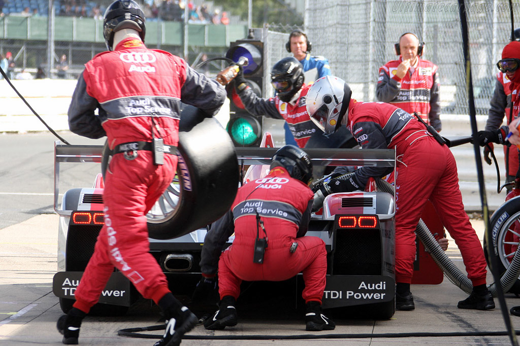 With military precision   - 2008 Le Mans Series Silverstone 1000 km