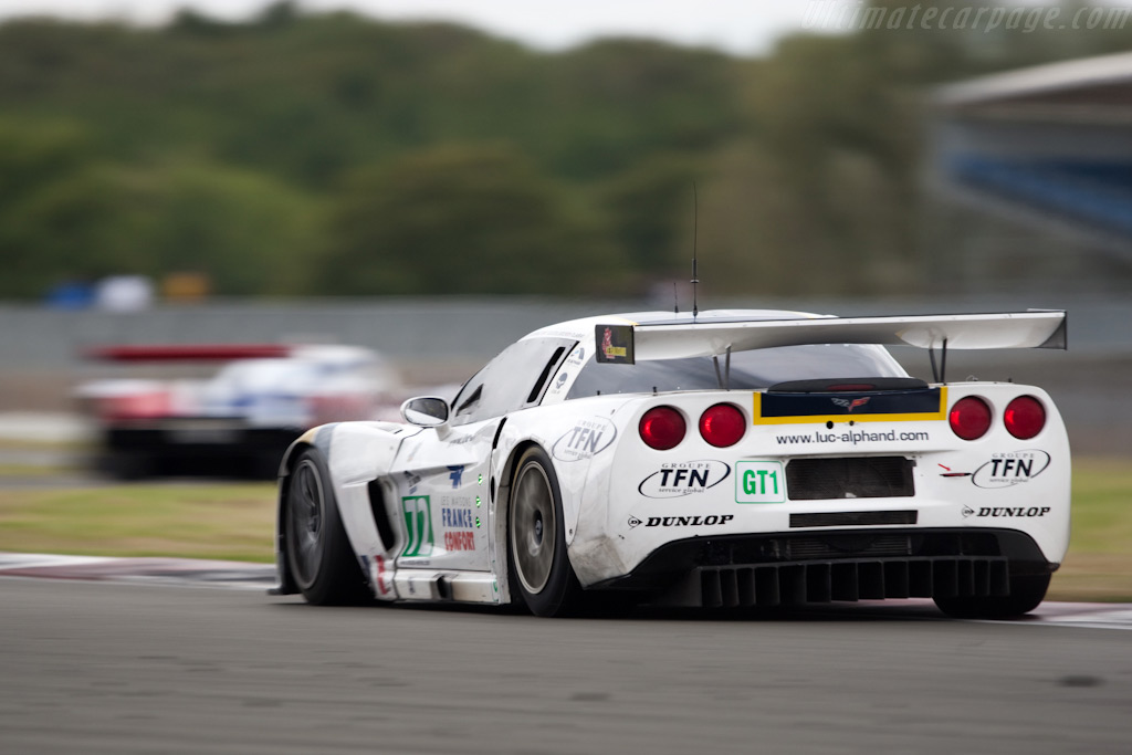 Alphand Corvette through Stowe - Chassis: 004  - 2009 Le Mans Series Silverstone 1000 km