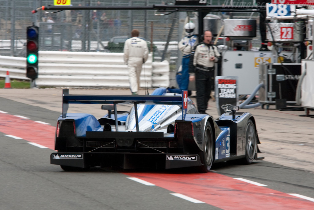 LMP2 leader in the pit - Chassis: B0980-HU01S  - 2009 Le Mans Series Silverstone 1000 km
