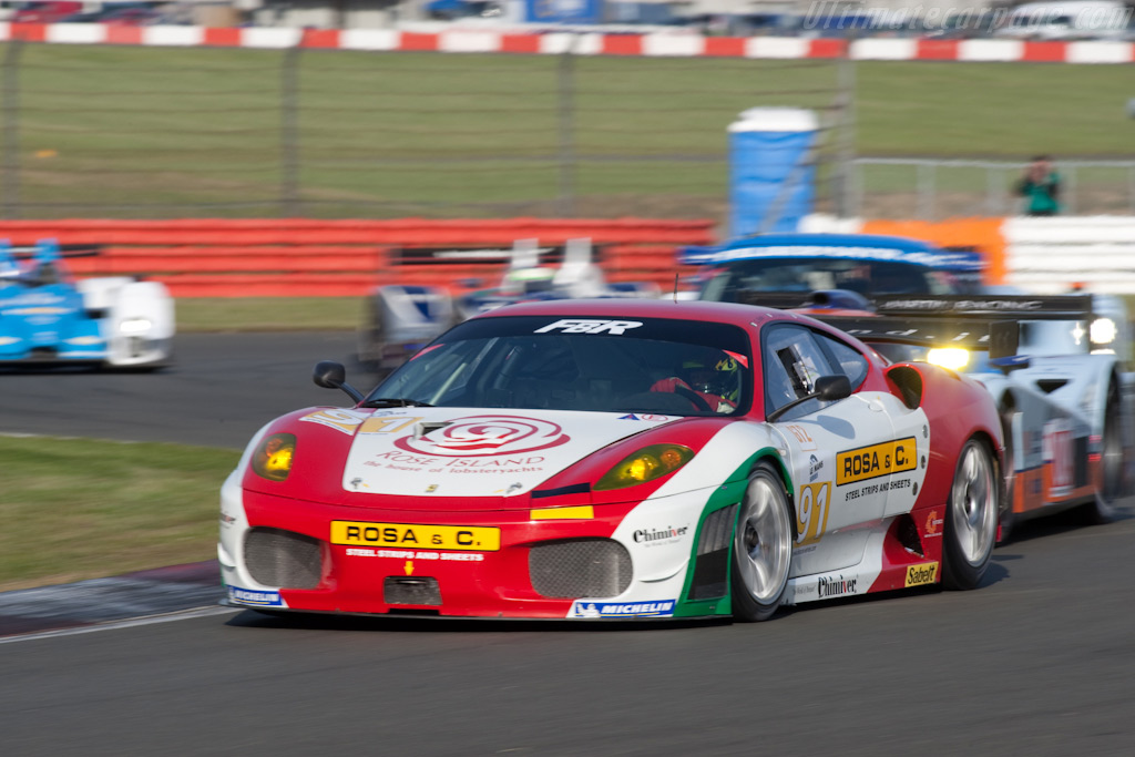 Traffic is always an issue - Chassis: 2402  - 2009 Le Mans Series Silverstone 1000 km
