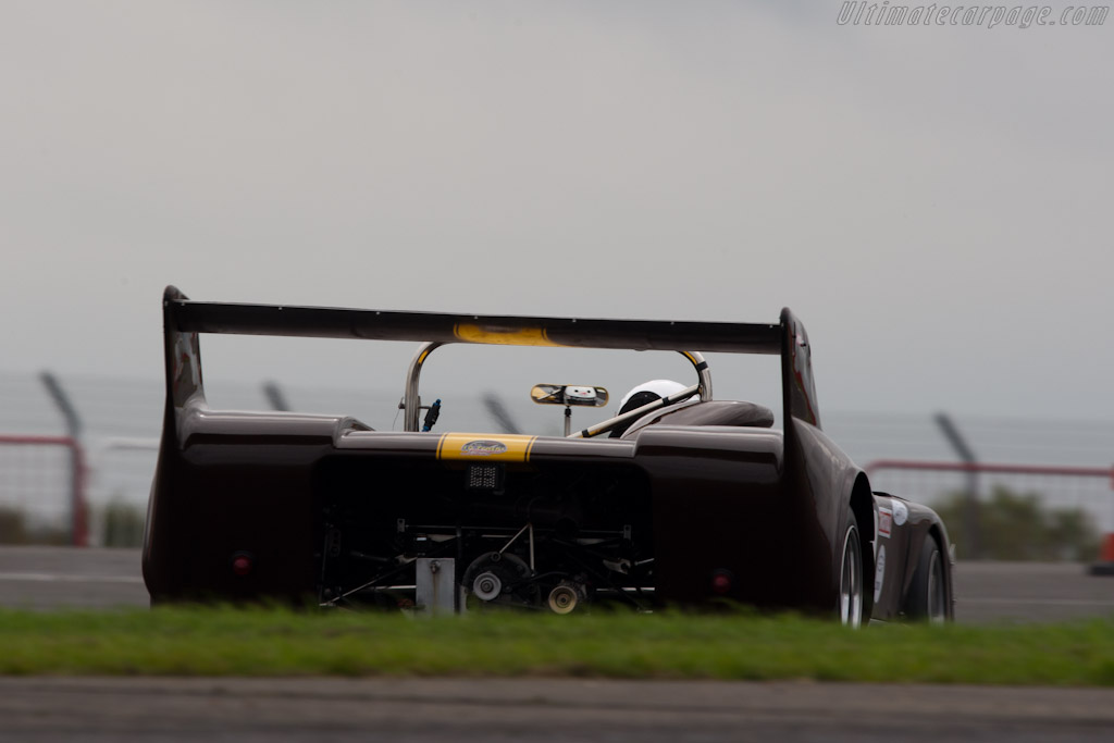 Chevron B26 - Chassis: B26-74-10  - 2010 Le Mans Series Silverstone 1000 km (ILMC)