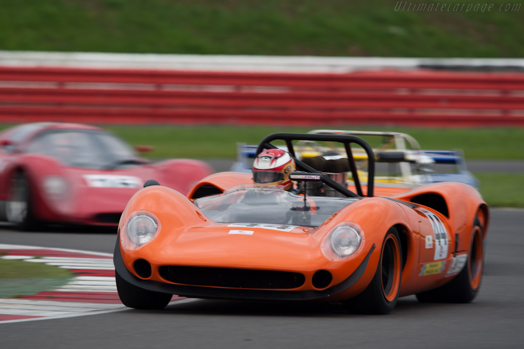 Lola T70 Mk II Chevrolet - Chassis: SL71/25  - 2010 Le Mans Series Silverstone 1000 km (ILMC)