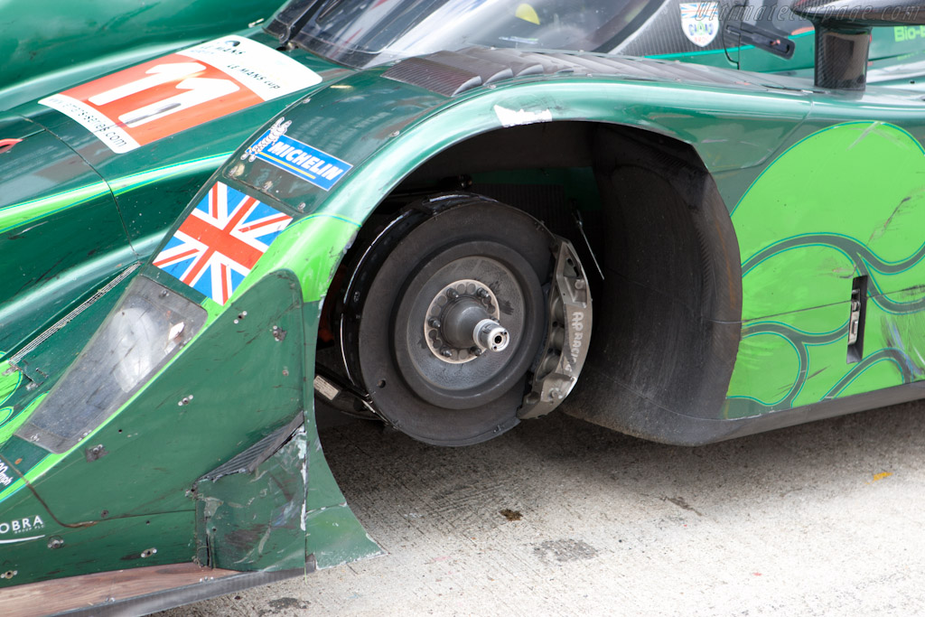 Lost a wheel along the way - Chassis: B0960-HU03  - 2010 Le Mans Series Silverstone 1000 km (ILMC)