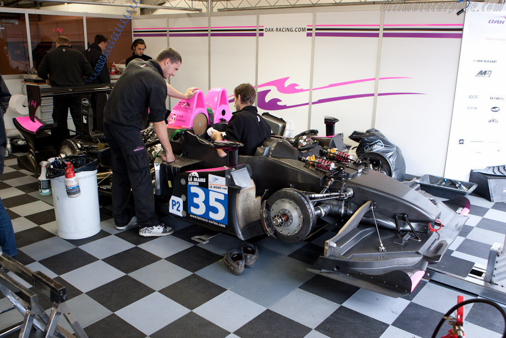 OAK Pescarolo in bits - Chassis: 01-06  - 2010 Le Mans Series Silverstone 1000 km (ILMC)