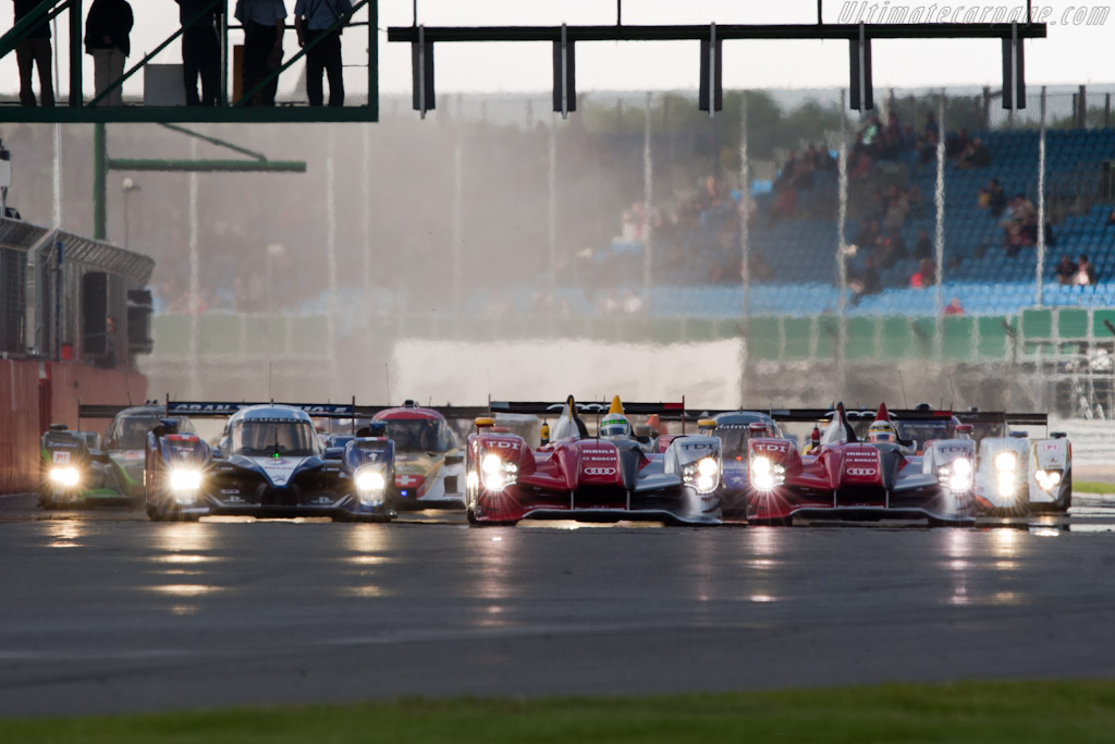 Off they Go   - 2010 Le Mans Series Silverstone 1000 km (ILMC)