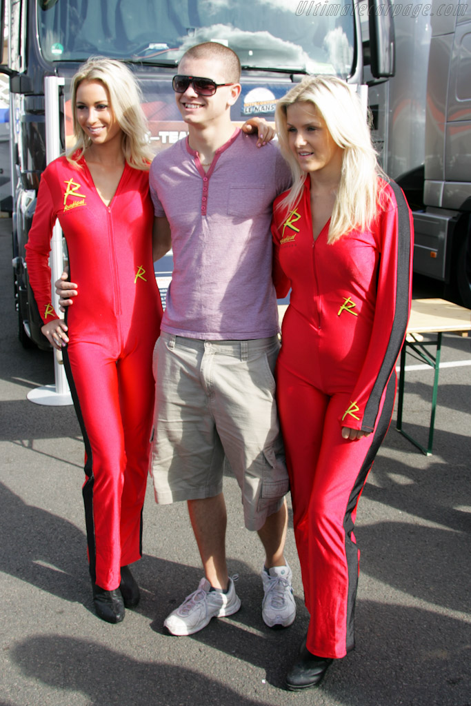 The spectators were well catered for   - 2010 Le Mans Series Silverstone 1000 km (ILMC)